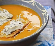 Roast pumpkin soup with blue cheese recipe
